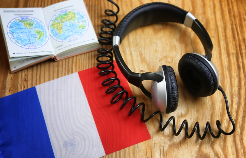 FRANCAIS LANGUES ETRANGERES Avec Elisabeth, Cécile et Corinne