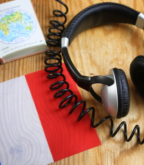 FRANCAIS LANGUES ETRANGERES Avec Elisabeth, Cécile et Corinne